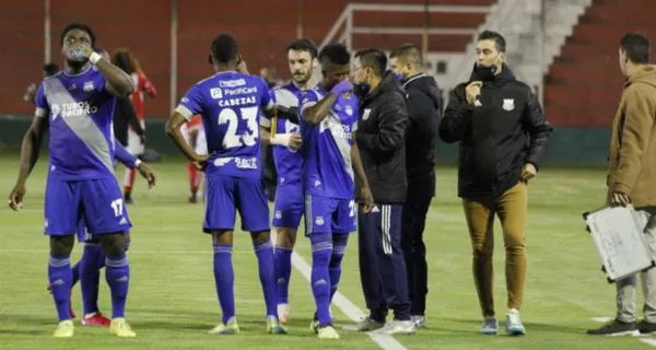El jugador que Ismael Rescalvo quemó en Emelec y aunque lo necesita no ha llegado a aparecer ni en el banco de suplentes