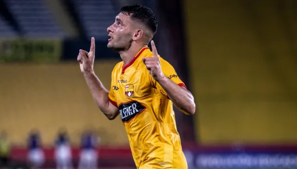 El jugador se llevó las críticas de los aficionado debido a que ya es un largo tiempo que no juega