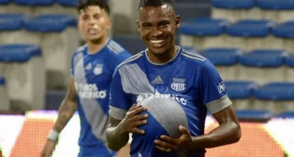 El jugador tiene la intención de salir del club debido a los pocos minutos que jugó