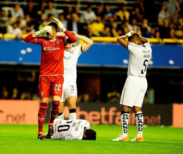 El lateral izquierdo piensa hacer una buena recuperación para regresar a las canchas