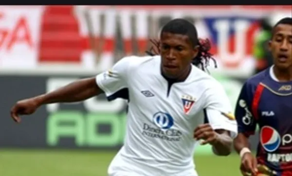 El lateral sigue en actividad deportiva a sus 38 años y es figura en su equipo