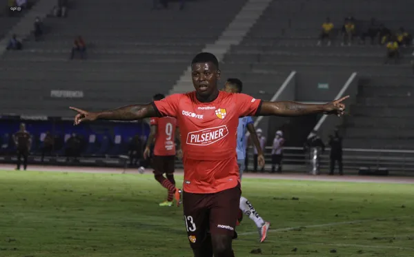 El "Loco" es uno de los fichajes que demostró mejor nivel en el "ídolo"