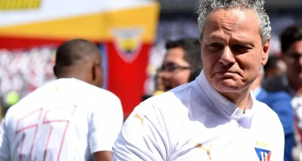 El máximo dirigente de Liga de Quito quiere armonía en el equipo y lo que hizo dejó a todos sorprendidos