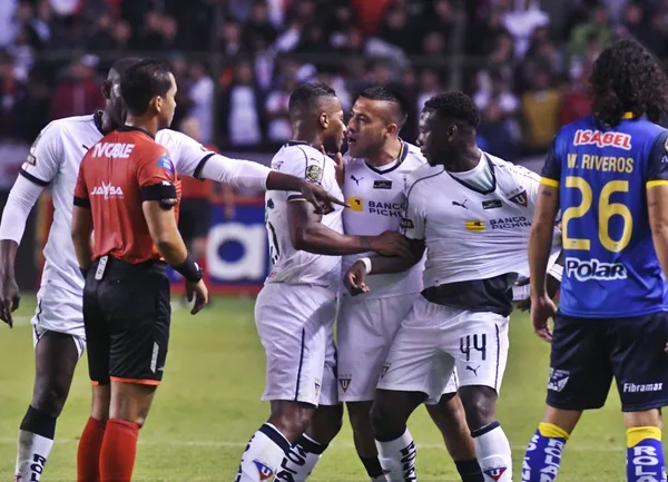 El mediocampista no entró en los planes de Pablo Repetto para el 2021