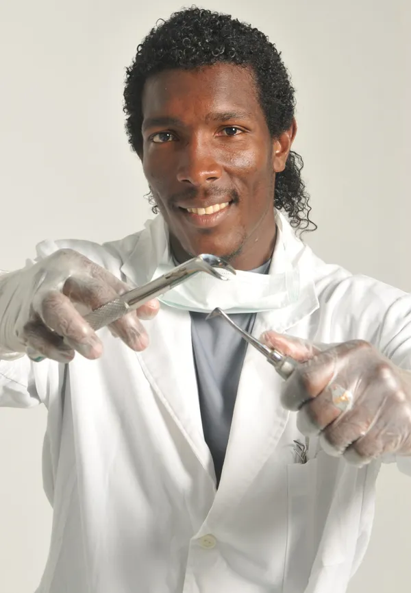 El Odontólogo Freddy Nazareno, tiene una vida totalmente diferente en la actualidad