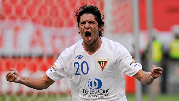 El paraguayo se retiró del fútbol pero sigue vinculado al Rey de los Deportes