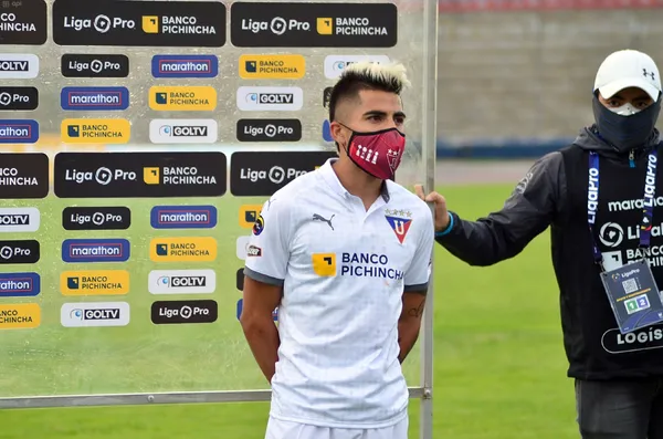 El "Picante" Muñoz le dejaría una buena suma de dinero a los "albos" si se concreta su fichaje