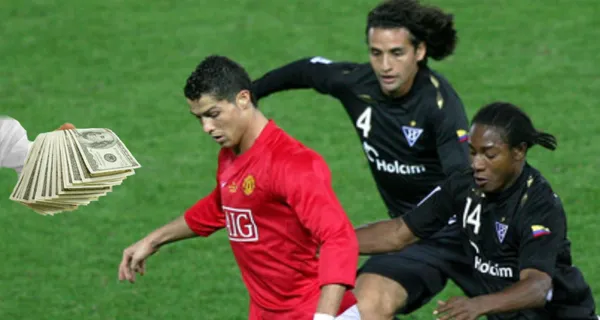 El plantel de Liga de Quito que enfrentó al Manchester United quedará para la historia. Uno de esos ex jugadores hoy cobra por mandar saludos