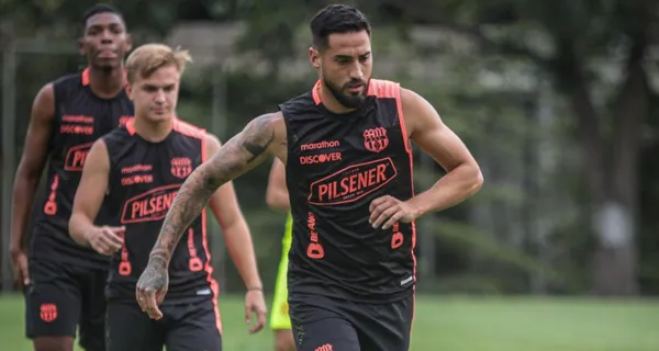 El polaco Fydriszewski no puede jugar en Barcelona SC por este motivo