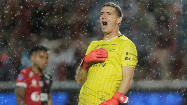 El portero de IDV tuvo que sufrir por mucho tiempo hasta conseguir la grandeza con la Sudamericana