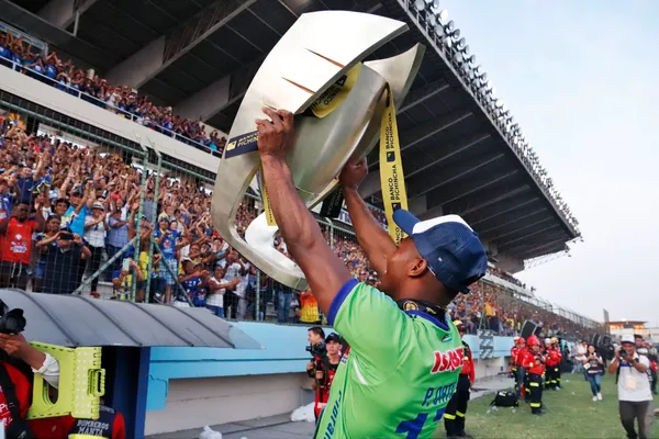 El portero se cambiaría a la tienda Millonaria para la próxima temporada