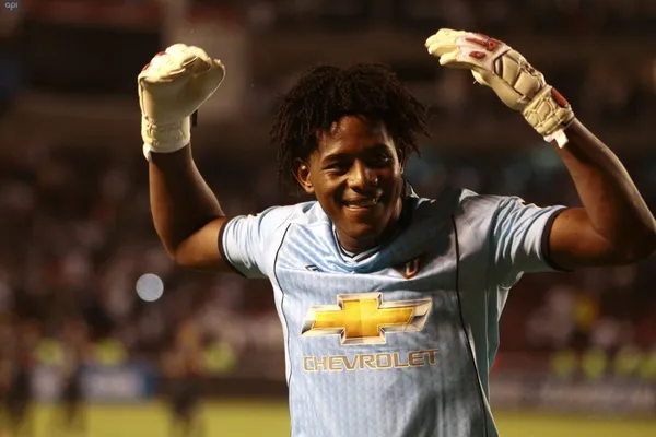 El portero tuvo chispazos pero fue banqueado y luego no apareció ni en reserva