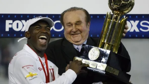 El Simpático ya desafió a su hijo que se encuentra en México