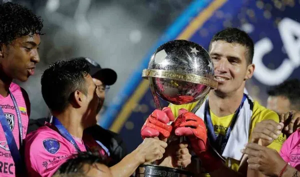 El síndico de los ambateños explicó que piden una retribución económica por daños y perjuicios