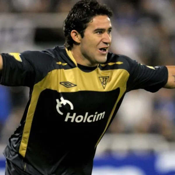 "El Taca" aporta en su equipo en argentina