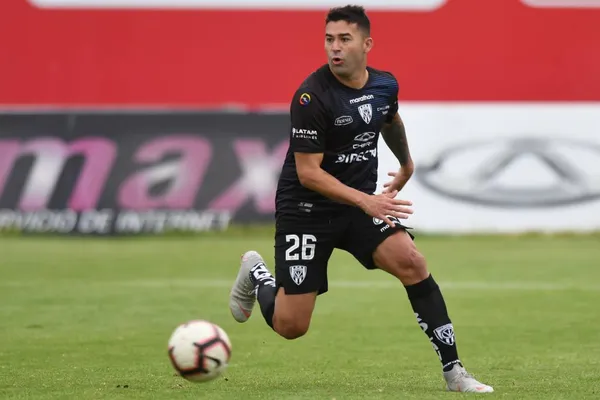 El Taca puede cambiar de equipo pero se queda en la capital