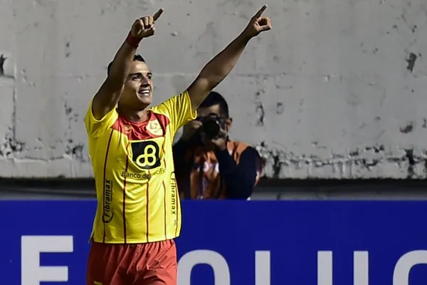 El talentoso extremo de Sociedad Deportiva Aucas, llega a la MLS de Estados Unidos.