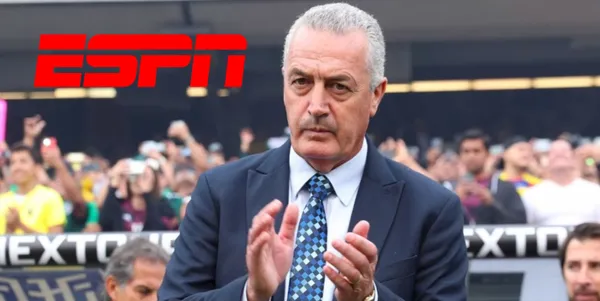 El técnico que reemplazaría a Gustavo Alfaro en caso de que no continúe