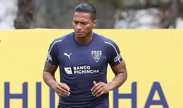 El Toño sigue demostrando grandes dotes físicos en los entrenamientos de Liga de Quito