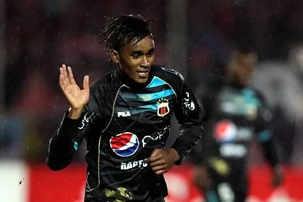 El volante ecuatoriano de donde surgió su curiosos apodo