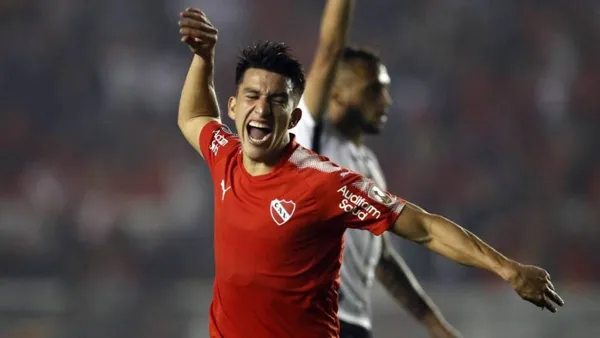 El volante ecuatriano no se vestiría de amarillo para la próxima temporada.