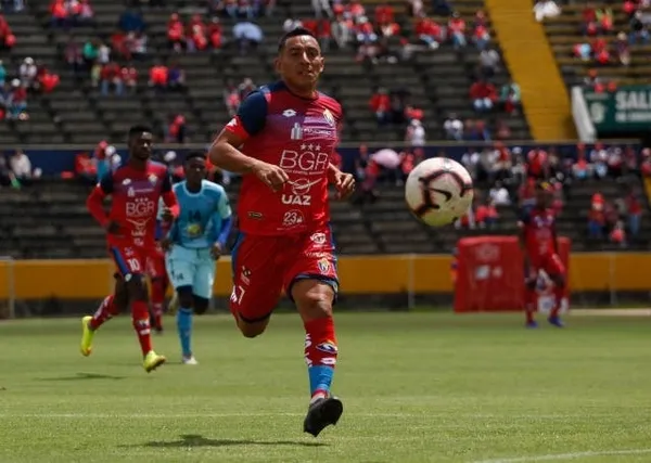 El volante ofensivo cambia de equipo