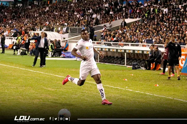 El volante pasó del Ídolo a jugar en la U este 2020