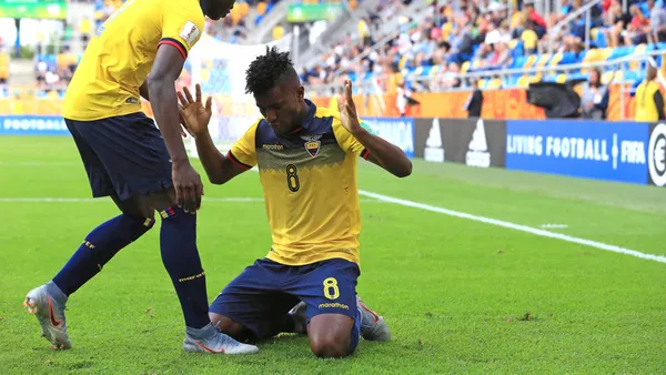 El volante que actúa en el América de Quito si fue sondeado por el cuadro Universitario