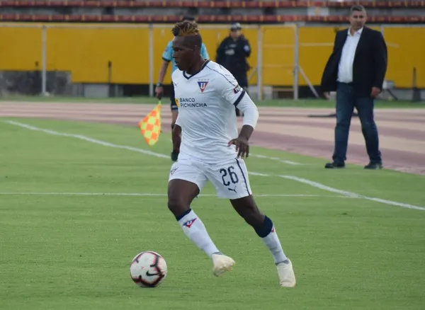 El volante ya hace trabajos para volver a las canchas