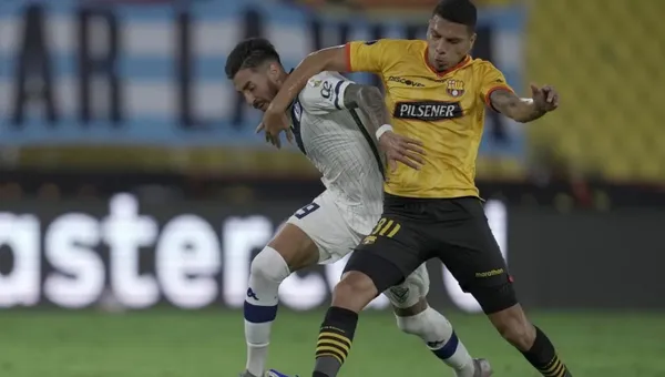 El zaguero central que jugó en el ídolo confesó sus ganas de jugar en Emelec