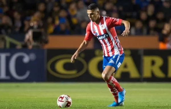 El zaguero central no tiene definido donde jugará en el 2021