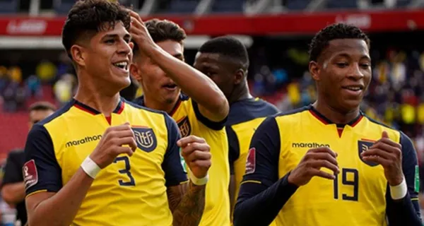 El zaguero de la selección ecuatoriana dejó un mensaje a los aficionados después del empate con Perú
