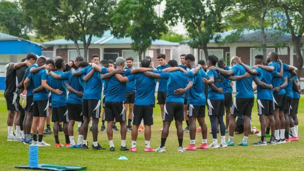 Emelec disputó su primer amistoso contra Toreros FC y ganó por la cuenta de 2 a 0