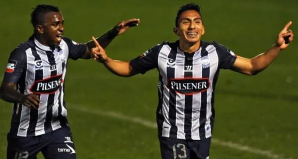 Emelec empieza con los nuevos refuerzos para el 2022. Hay dos nombres listos para firmar y que cumplen su sueño de jugar en el equipo de sus amores