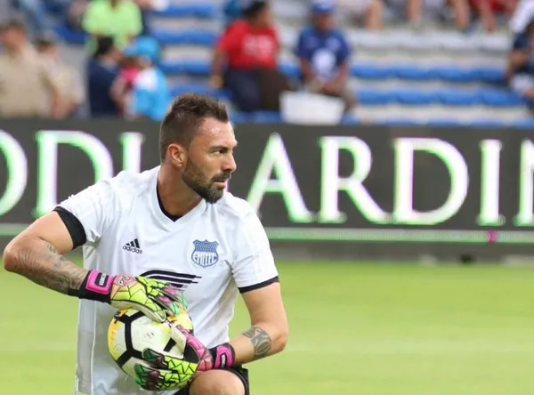 Emelec no le dio una buena despedía a Esteban Dreer y Joao Rojas es consciente de aquello