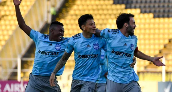 Emelec logró golear al Deportivo Táchira en la Copa Libertadores y sigue con vida en el certamen