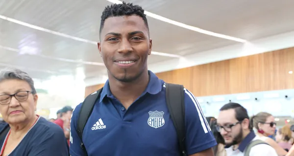 Emelec logró quedarse con los tres puntos ante Deportes Tolima, que lo pone a nada de asegurar su pase a la siguiente ronda de Sudamericana y con la figura descollante de Pedro Ortiz