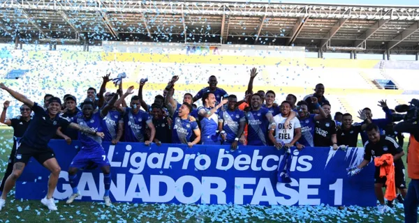 Emelec no tiene banca sobre todo en la parte de la delantera, pese a ello Nassib Neme no dará su brazo a torcer sobre un nuevo refuerzo porque piden mucho dinero