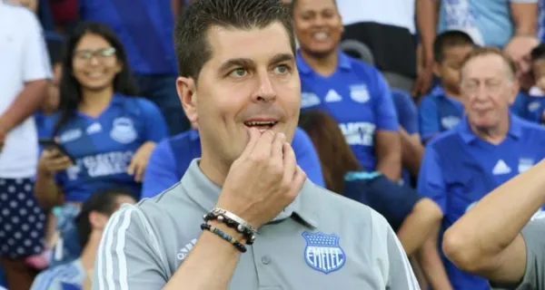 Emelec perdió ante Delfín SC e Ismael Rescalvo habló sobre el trámite del cotejo. Puso una excusa que molestó a los hinchas y se pudo evitar por falta de planificación y cuidar los detalles