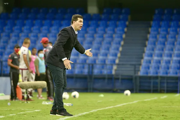 Emelec no pudo contra Técnico Universitario como local