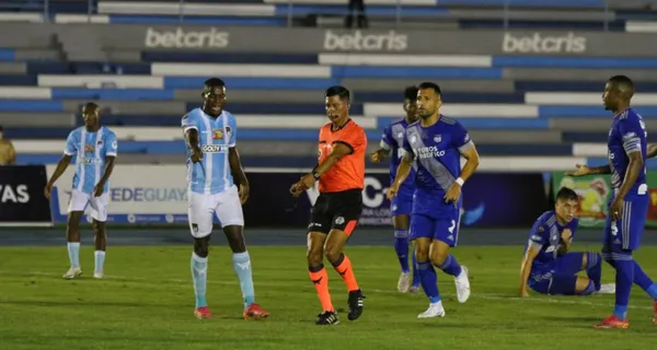 Emelec que está asociado con Adidas sorprendió con las nuevas camisetas que se filtraron para el 2022. Lo que cuestan pueden dejar mucho dinero al club