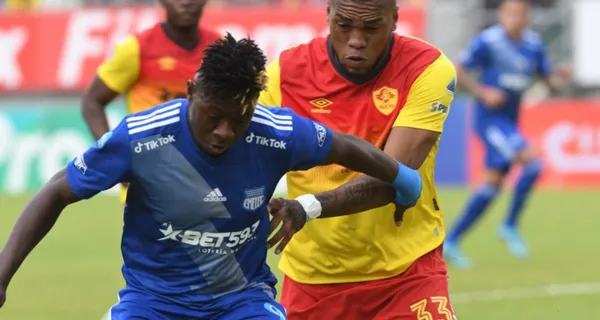 Emelec no se pudo llevar la victoria ante Aucas y hubo una jugada que pudo cambiar la historias del compromiso