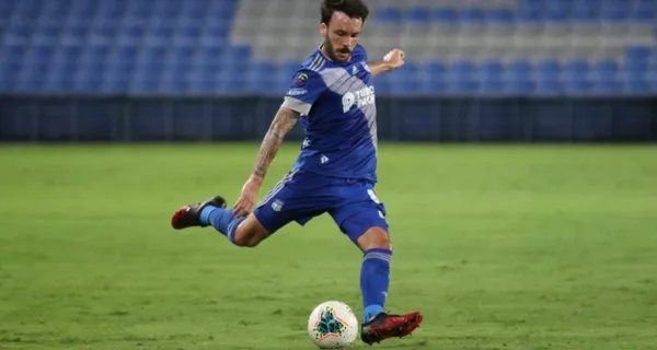 Emelec se quedó con un hombre menos por la expulsión discutida de Alexis Zapata. Así reacción el capitán del club, Sebastián Rodríguez