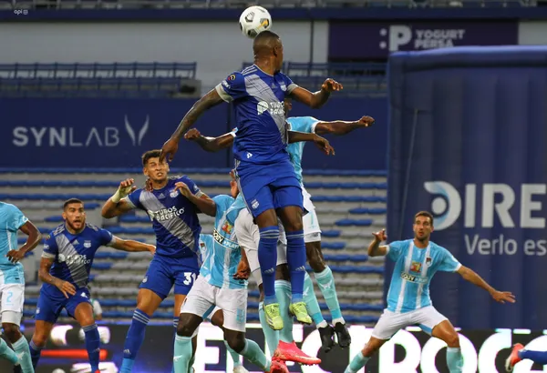 Emelec no sumó ni un punto en la jornada 5 y se aleja de la punta