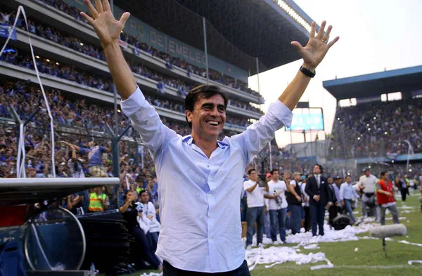 Emelec venció a Olmedo pero hubo un tanto que quedó en la retina por su estilo de juego