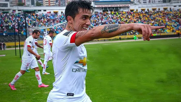 En 2010 el chileno fue el fichaje estrella del conjunto "universitario"