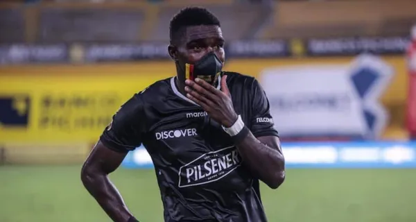 En Barcelona SC hay una fuerte competencia por el puesto y Michael Carcelén demostró que se quiere ganar la titularidad por lo que dejó sus vacaciones y se puso a entrenar, en cambio mira lo que hizo Sergio López