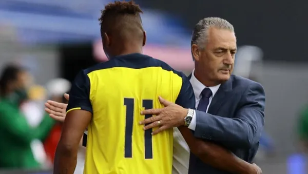 En Ecuador hay jugadores que a punta de goles quieren ganarse un puesto en la selección