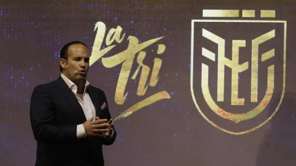 En otros países hablaron de la nueva imagen de la FEF