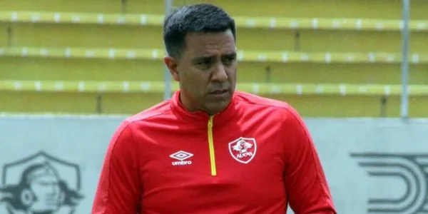 Enfrentó a LDU y Emelec, pero esta es la hinchada que más lo impresionó a Farias